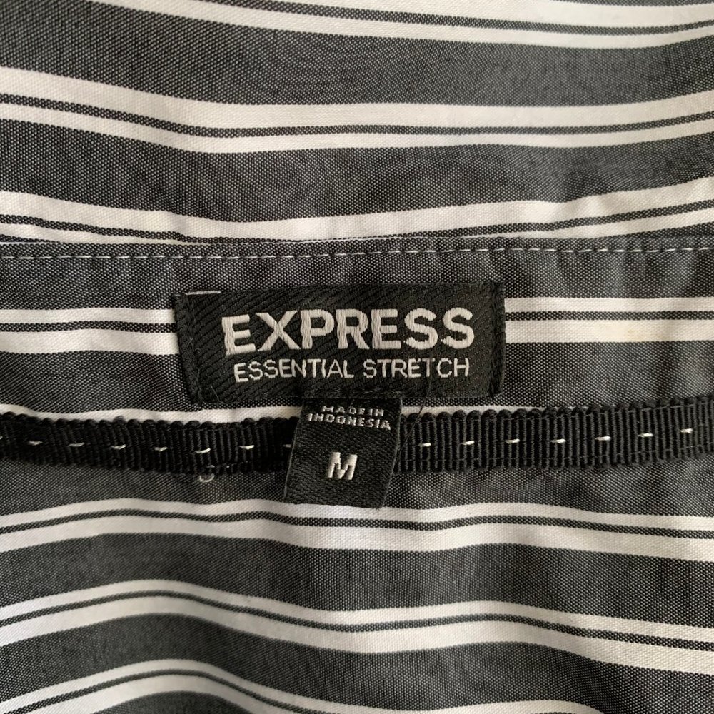 Express Top - M - Picture 5 of 5